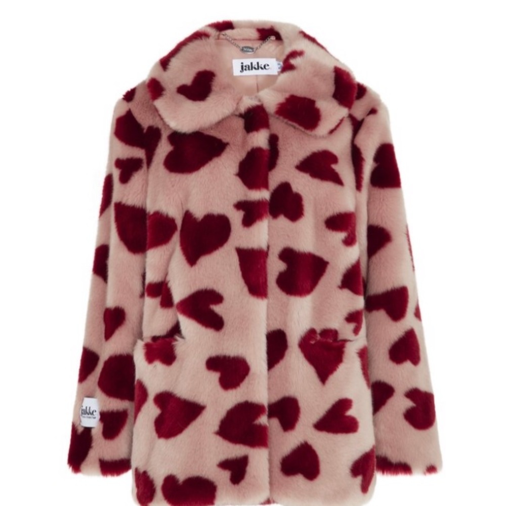 Jakke Ruby Heart Faux Fur Coat